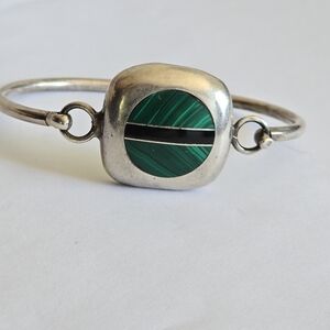 Vintage 925 Sterling Silver Malachite & Onix Inlay Hook Bangle Bracelet